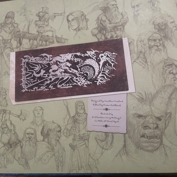 Eragon’s Guide to Alagaesia by Christopher Paolini - Picture 2 of 5